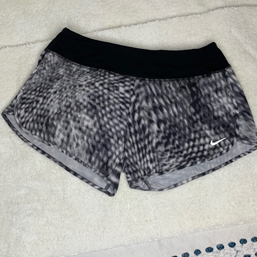 Dri-Fit Nike Shorts Size M